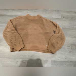 Brown Long Sleeve Soft Hollister Sweater. Size M